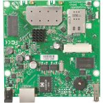   MikroTik RouterBOARD 912UAG-5HPnD 1xGbE LAN, USB, miniPCIe, 5GHz 802.11 a/n beépített rádióval